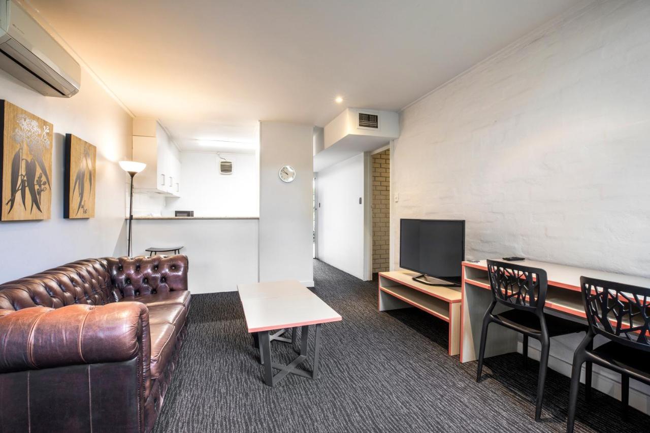 Burvale Hotel Nunawading Exteriör bild