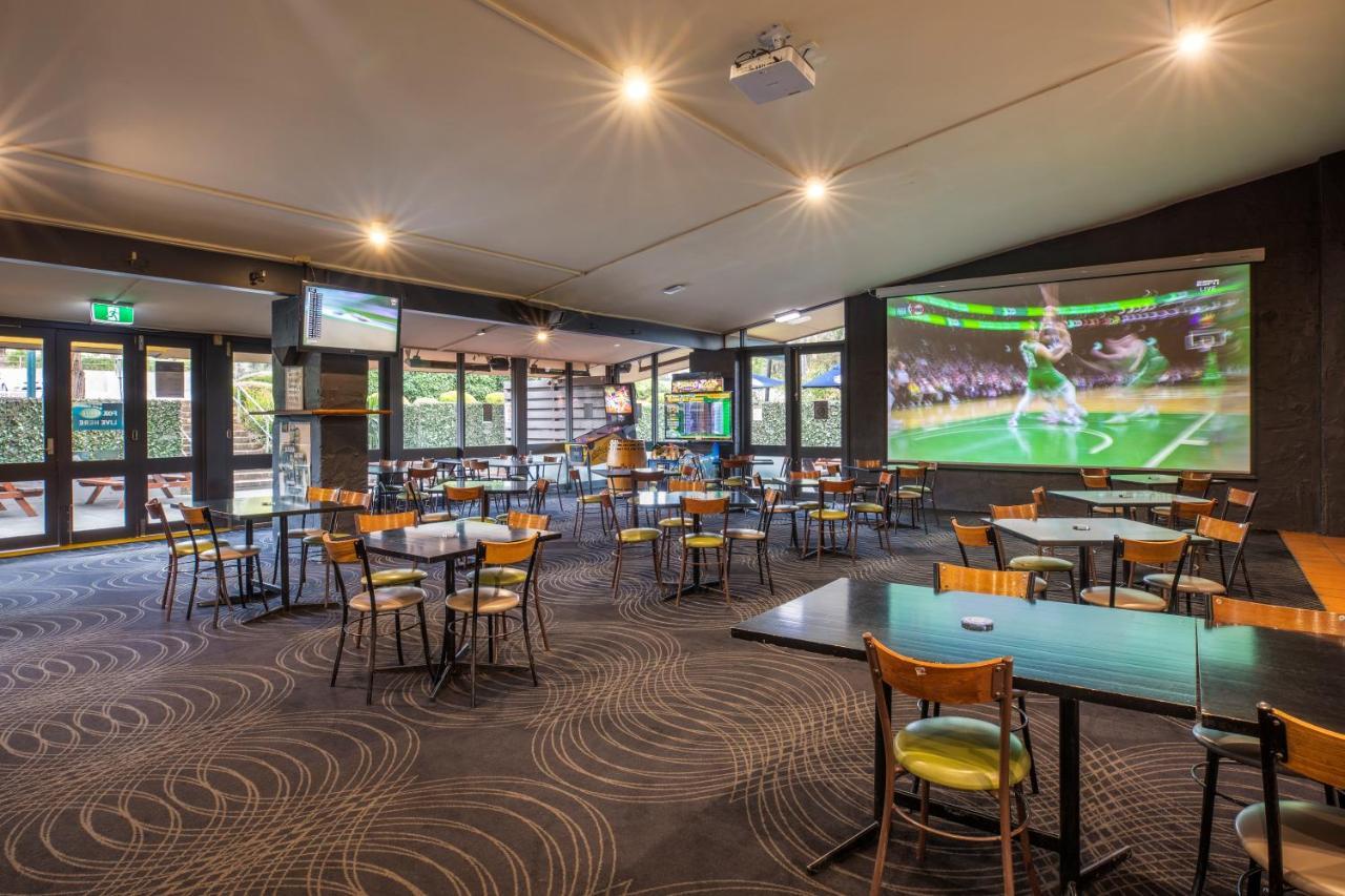 Burvale Hotel Nunawading Exteriör bild