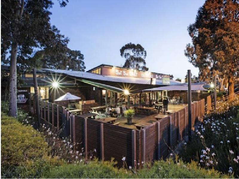 Burvale Hotel Nunawading Exteriör bild